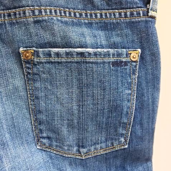 VINCE Medium Denim Wash Straight Leg Jeans - Picture 6 of 10